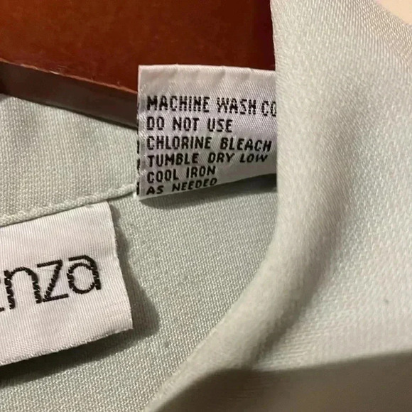 Apparenza Women's Small Sage Green Button-Up Blouse - Picture 8 of 8